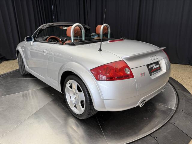 2001 Audi TT 225hp quattro AWD 2dr Roadster