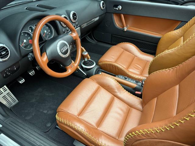 2001 Audi TT 225hp quattro AWD 2dr Roadster