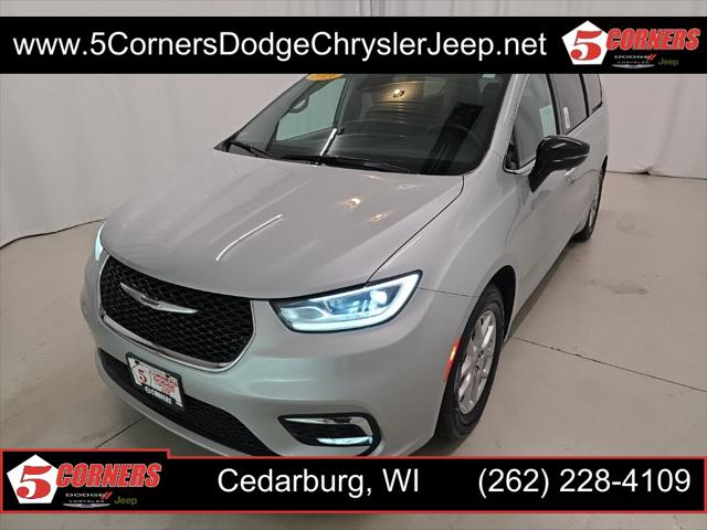 2024 Chrysler Pacifica Touring L 2024 Chrysler Pacifica Touring L