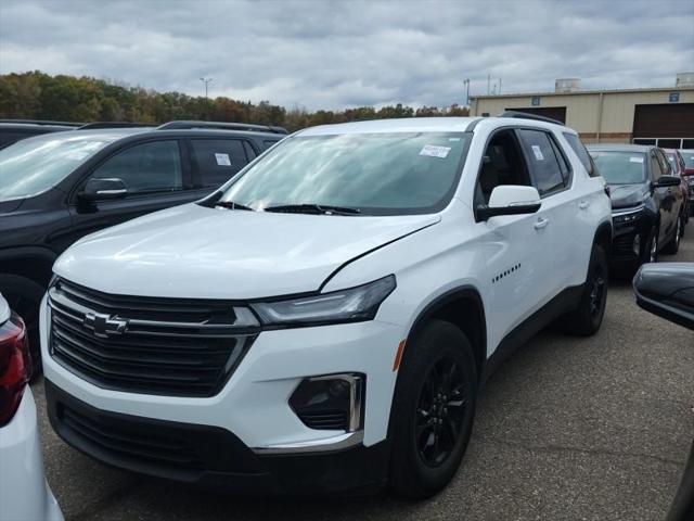 2023 Chevrolet Traverse AWD LS