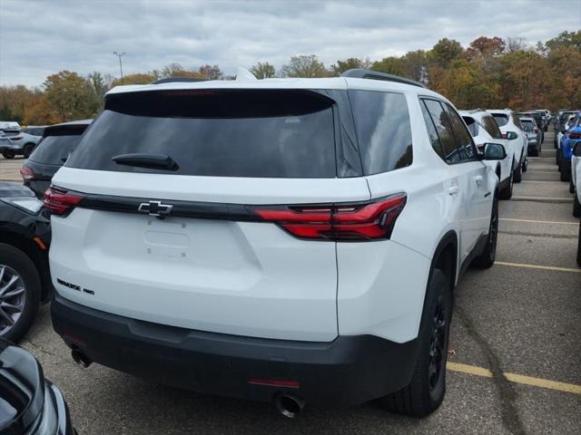 2023 Chevrolet Traverse AWD LS
