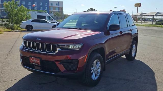 2025 Jeep Grand Cherokee Laredo 4x2 2025 Jeep Grand Cherokee Laredo 4x2