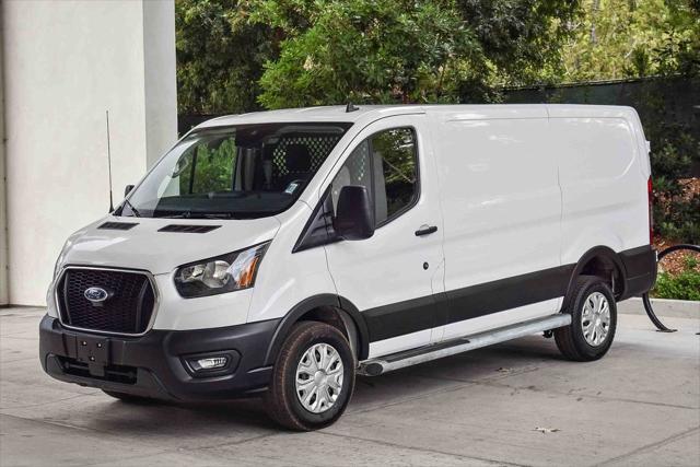 2023 Ford Transit-250 Cargo Van Base