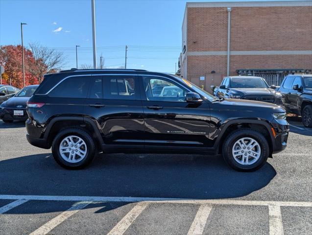 2023 Jeep Grand Cherokee Laredo 4x4 2023 Jeep Grand Cherokee Laredo 4x4