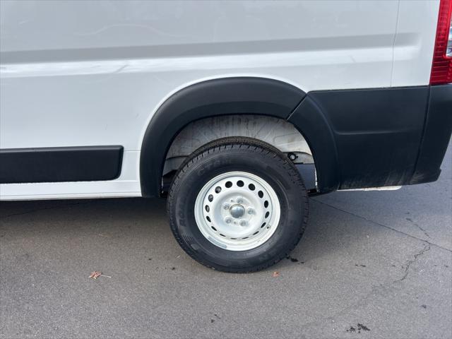 2025 RAM ProMaster 2500 Cargo Van Tradesman High Roof 159 WB w/Pass Seat 2025 RAM ProMaster 2500 Cargo Van Tradesman High Roof 159 WB w/Pass Seat