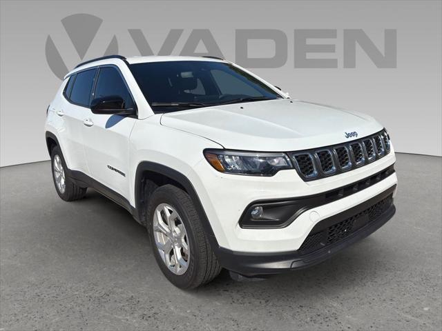 2024 Jeep Compass Latitude 4x4 2024 Jeep Compass Latitude 4x4