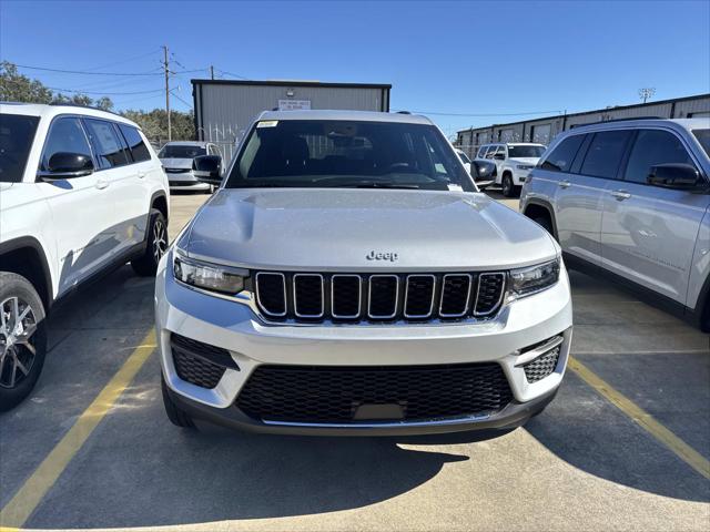 2025 Jeep Grand Cherokee GRAND CHEROKEE LAREDO 4X2 2025 Jeep Grand Cherokee GRAND CHEROKEE LAREDO 4X2