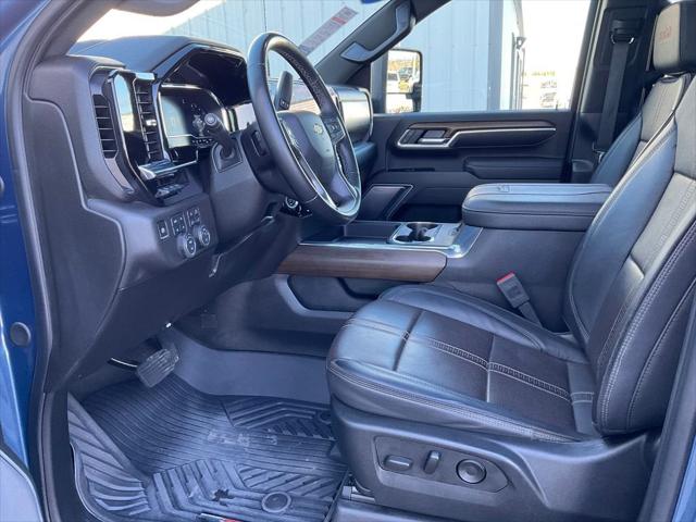 2025 Chevrolet Silverado 3500HD 4WD Crew Cab Standard Bed High Country