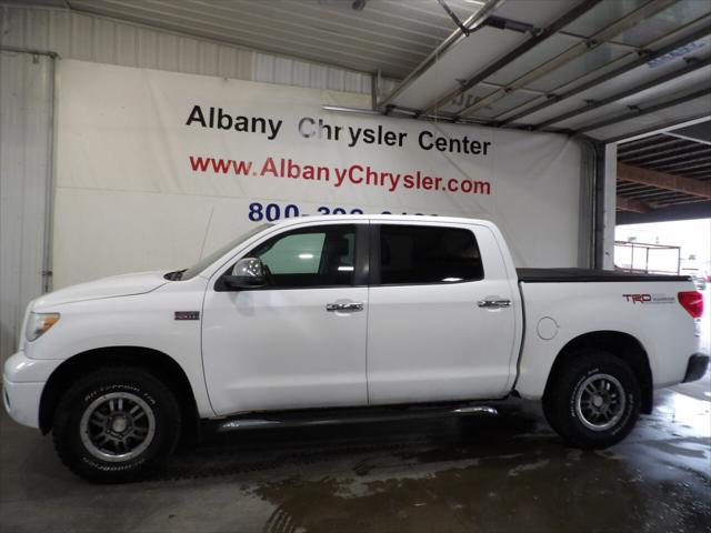 2011 Toyota Tundra Grade 5.7L V8 2011 Toyota Tundra Grade 5.7L V8