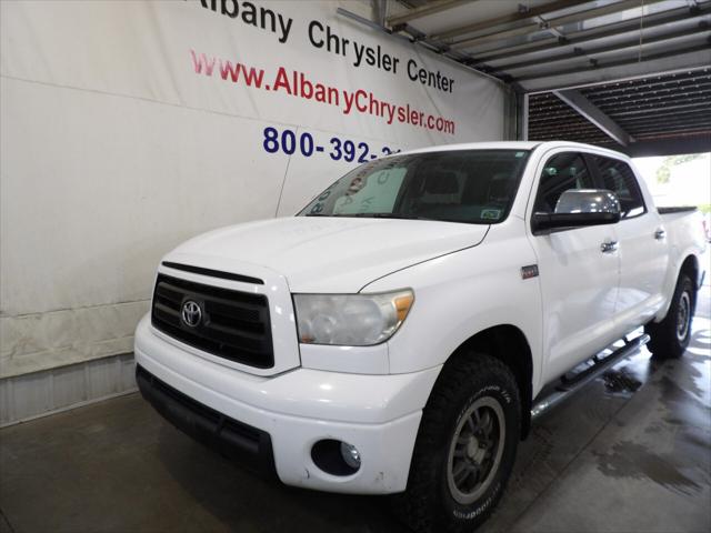 2011 Toyota Tundra Grade 5.7L V8 2011 Toyota Tundra Grade 5.7L V8