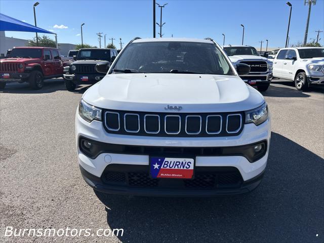 2022 Jeep Compass Latitude FWD 2022 Jeep Compass Latitude FWD
