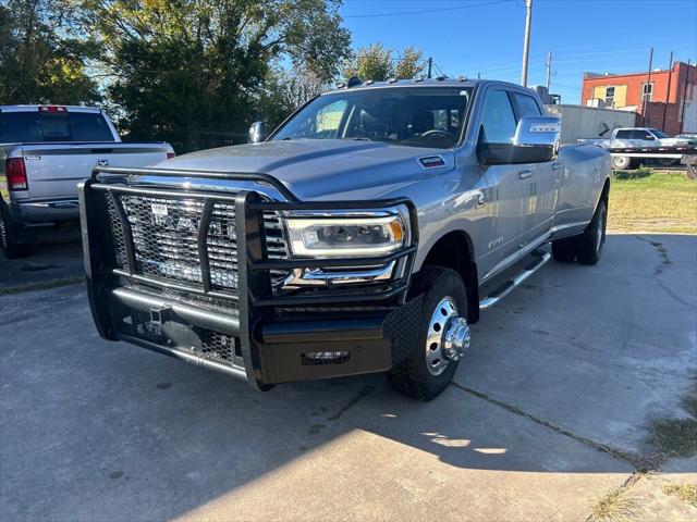 2023 RAM 3500 Laramie Crew Cab 4x4 8 Box