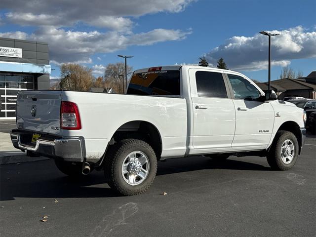 2022 RAM 2500 Big Horn Crew Cab 4x4 64 Box