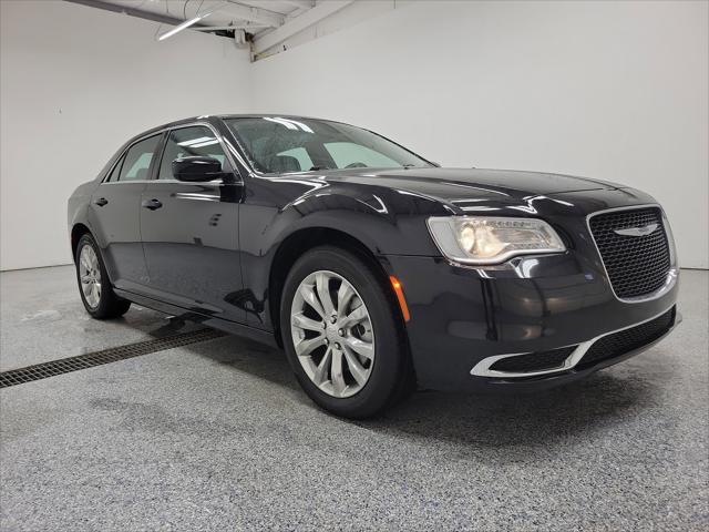 2022 Chrysler 300 Touring AWD