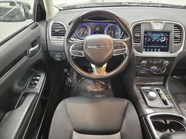 2022 Chrysler 300 Touring AWD