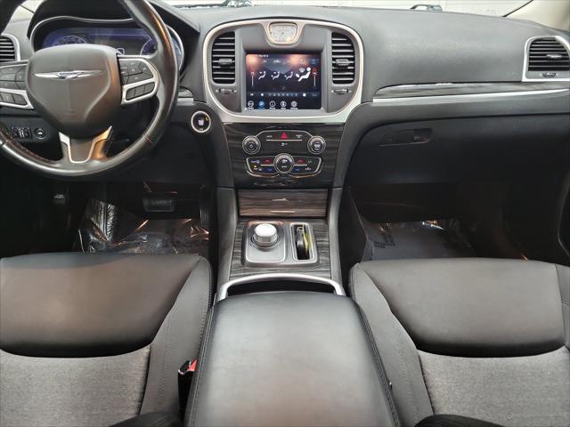 2022 Chrysler 300 Touring AWD