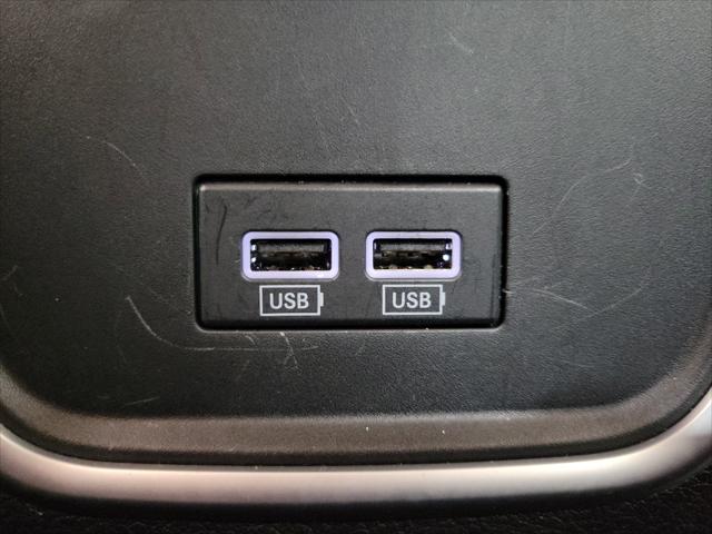 2022 Chrysler 300 Touring AWD
