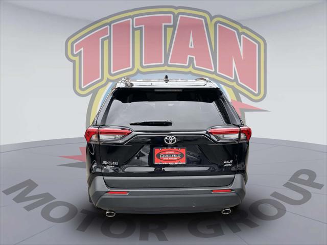 2025 Toyota RAV4 XLE [3]