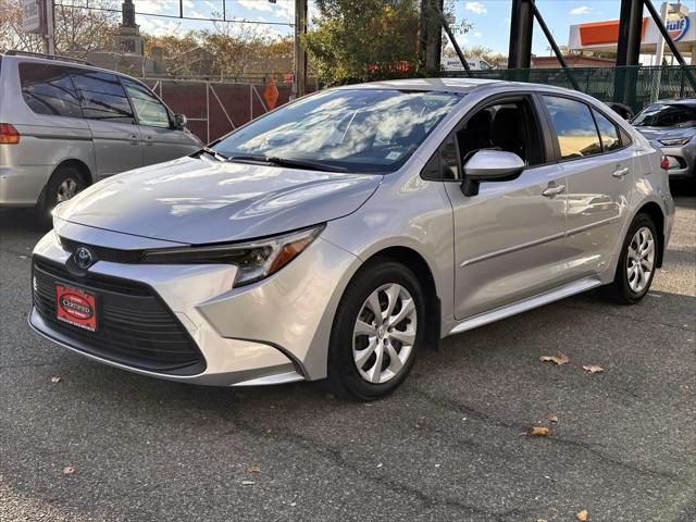 2025 Toyota Corolla Hybrid LE [5]
