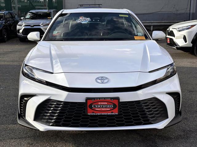 2025 Toyota Camry SE AWD (Natl) [6]