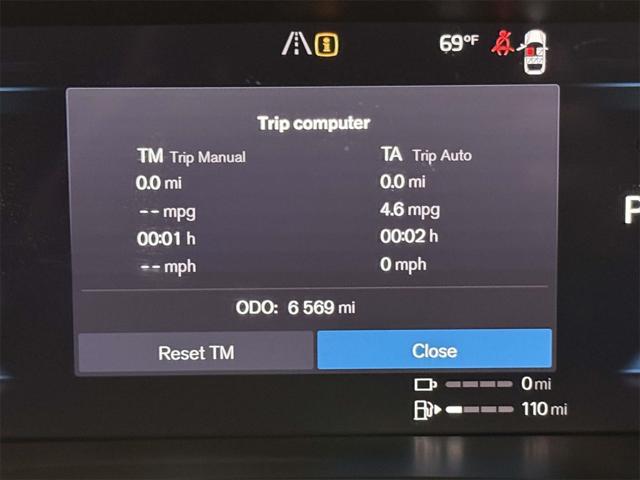 2024 Volvo XC60 Recharge T8 Ultimate Black Edition