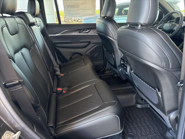 2025 Jeep Grand Cherokee Limited 4x4