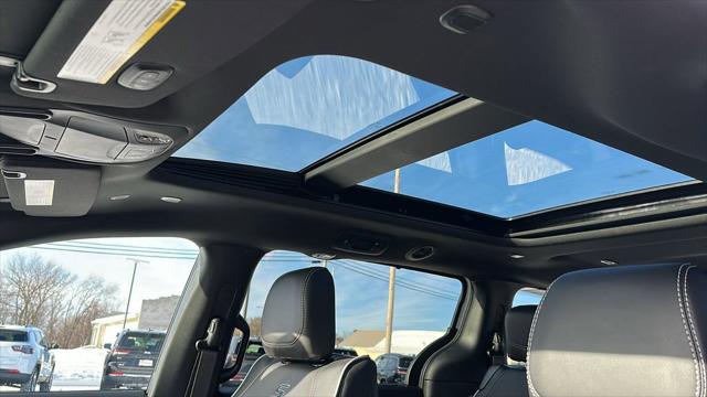 2026 Chrysler Pacifica Limited AWD