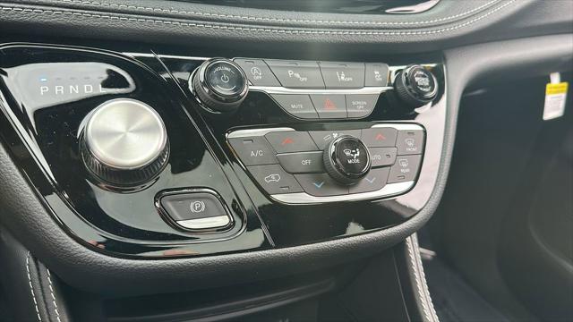 2026 Chrysler Pacifica Limited AWD