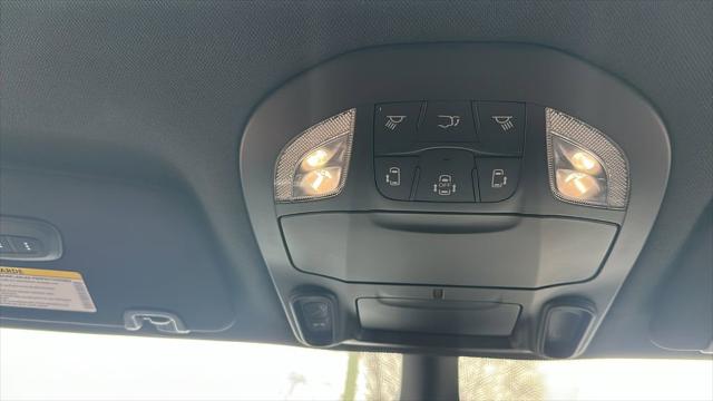 2026 Chrysler Pacifica Limited AWD