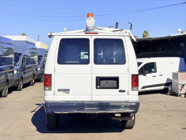 2011 Ford E-250 Commercial