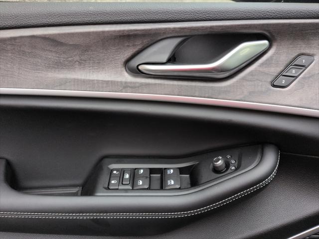 2025 Jeep Grand Cherokee L Limited 4x4