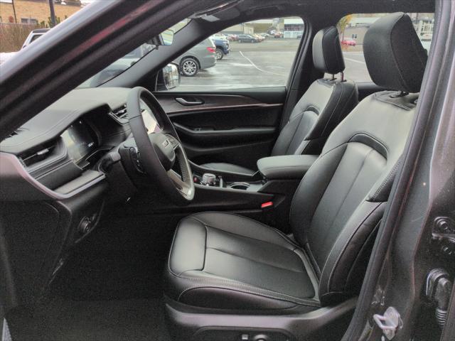 2025 Jeep Grand Cherokee L Limited 4x4