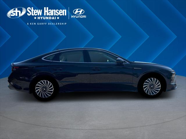 2026 Hyundai Sonata Hybrid SEL