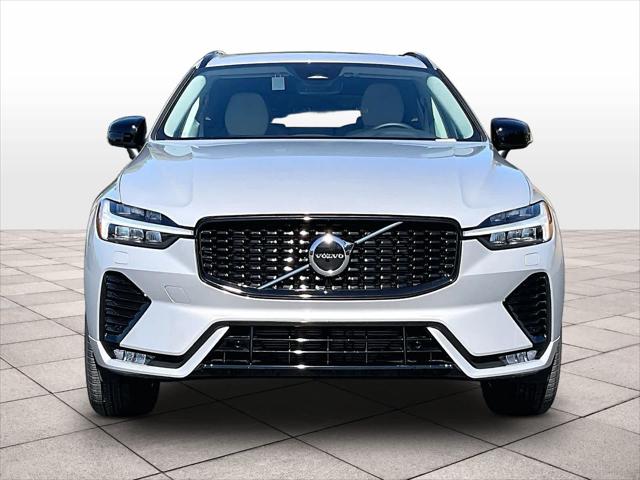 2025 Volvo XC60 B5 Core
