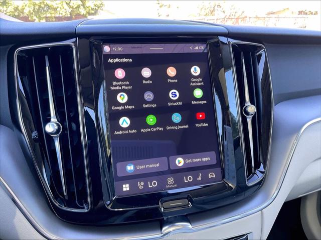 2025 Volvo XC60 B5 Core
