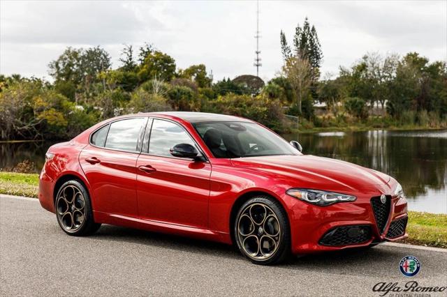 2025 Alfa Romeo Giulia GIULIA INTENSA AWD 2025 Alfa Romeo Giulia GIULIA INTENSA AWD
