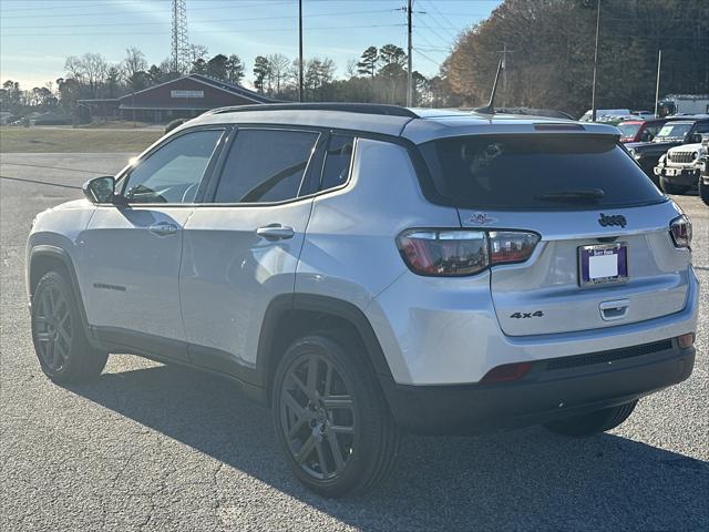 2026 Jeep Compass Latitude Altitude