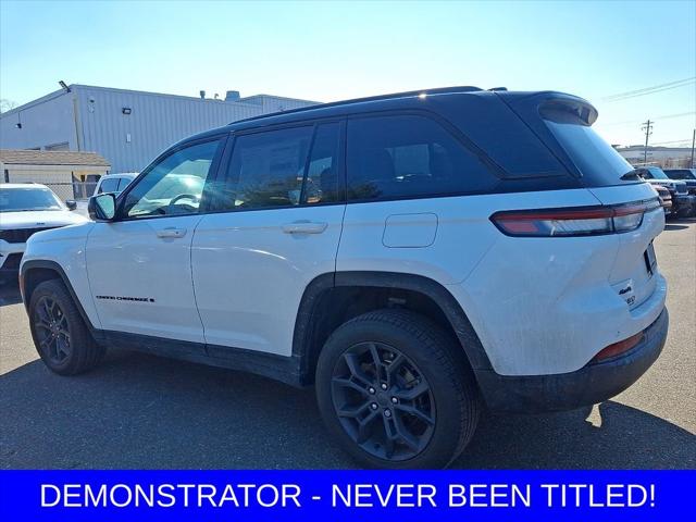 2025 Jeep Grand Cherokee GRAND CHEROKEE LIMITED 4X4 2025 Jeep Grand Cherokee GRAND CHEROKEE LIMITED 4X4