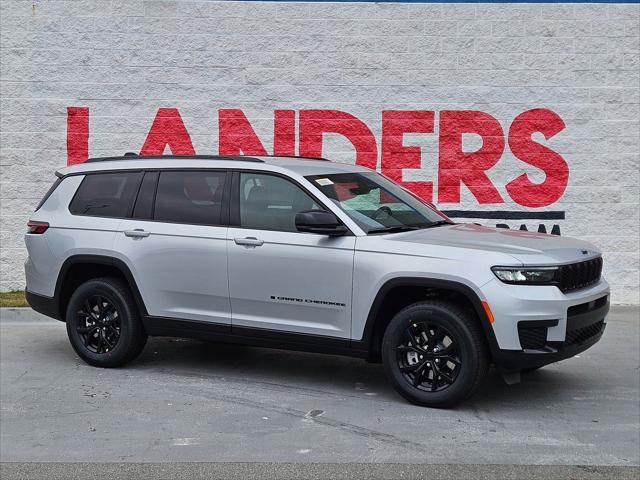 2025 Jeep Grand Cherokee GRAND CHEROKEE L ALTITUDE 4X4