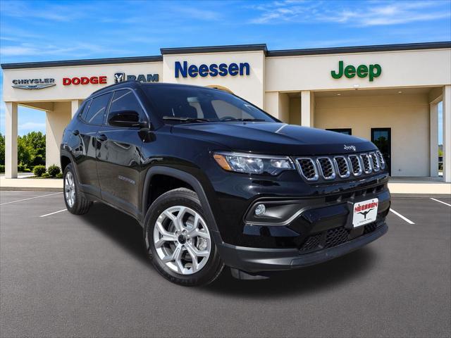 2026 Jeep Compass COMPASS LATITUDE 4X4