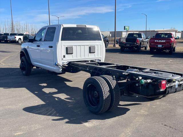 2026 RAM Ram 5500 Chassis Cab RAM 5500 TRADESMAN CHASSIS CREW CAB 4X4 84 CA