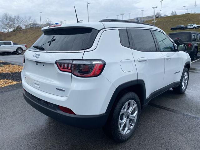 2026 Jeep Compass COMPASS LATITUDE 4X4