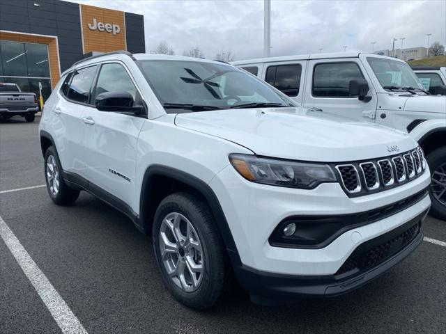 2026 Jeep Compass COMPASS LATITUDE 4X4