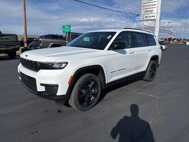 2025 Jeep Grand Cherokee GRAND CHEROKEE L ALTITUDE X 4X4