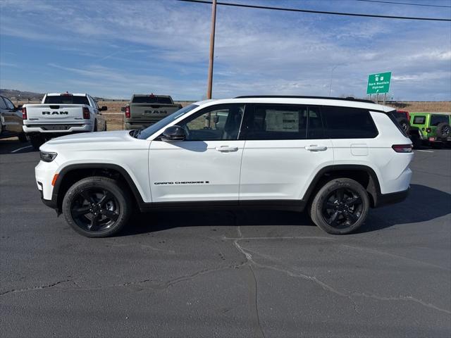 2025 Jeep Grand Cherokee GRAND CHEROKEE L ALTITUDE X 4X4