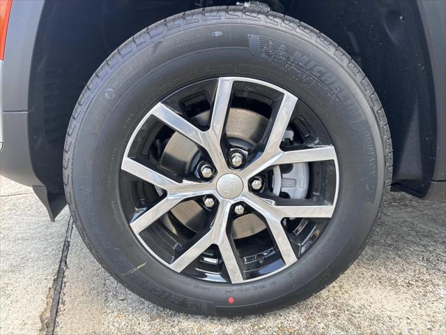 2025 Jeep Grand Cherokee GRAND CHEROKEE L LIMITED 4X2 2025 Jeep Grand Cherokee GRAND CHEROKEE L LIMITED 4X2