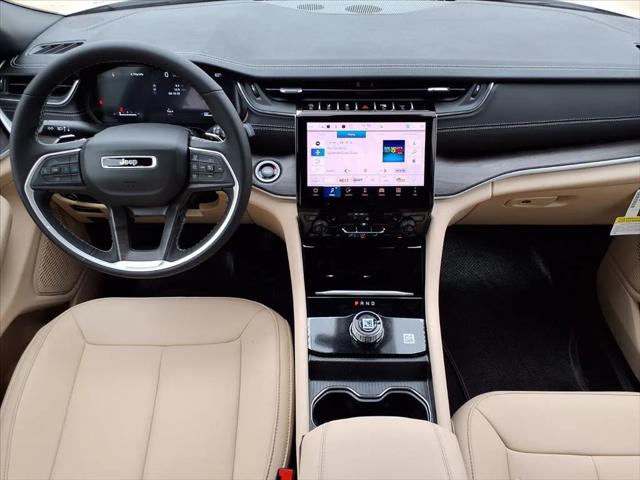 2025 Jeep Grand Cherokee GRAND CHEROKEE LIMITED 4X2