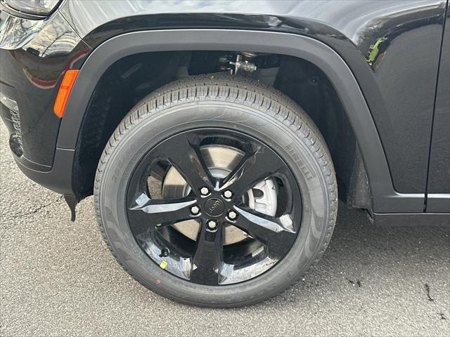 2025 Jeep Grand Cherokee Limited 4x2