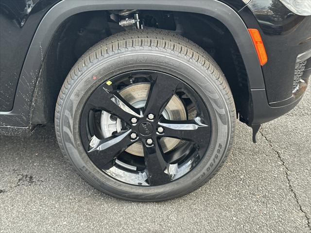 2025 Jeep Grand Cherokee Limited 4x2
