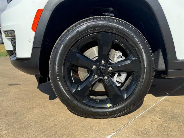 2025 Jeep Grand Cherokee Limited 4x2